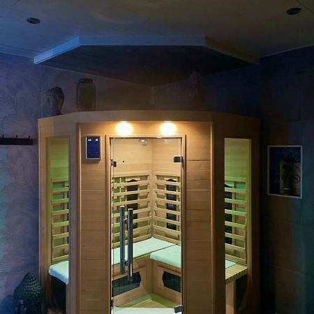 Gites Spa Strasbourg - Villa Cerf - Spa Prive, Sauna, Borne D'Arcade, Babyfoot Ittenheim Экстерьер фото